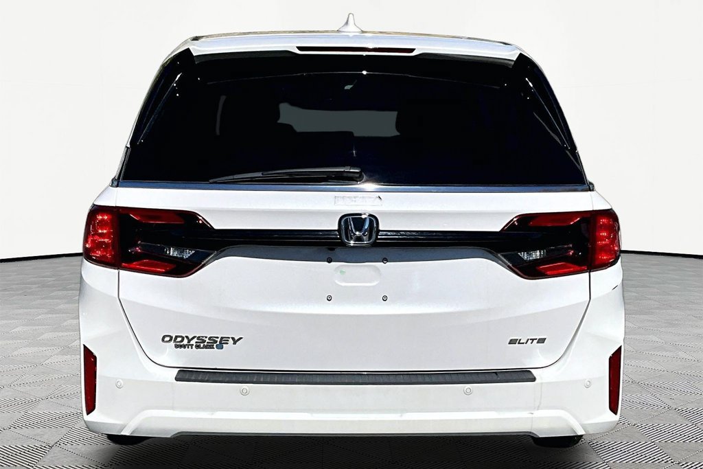Used 2025 Honda Odyssey Elite image 7