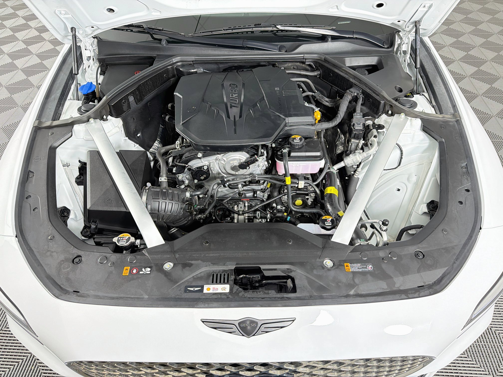 Used 2025 Genesis G70 2.5T RWD image 35