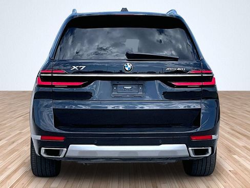 Used 2023 BMW X7 xDrive40i AWD/4WD image 4