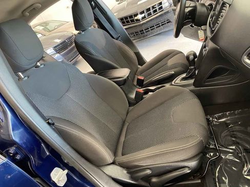 Used 2015 Dodge Dart SXT image 20