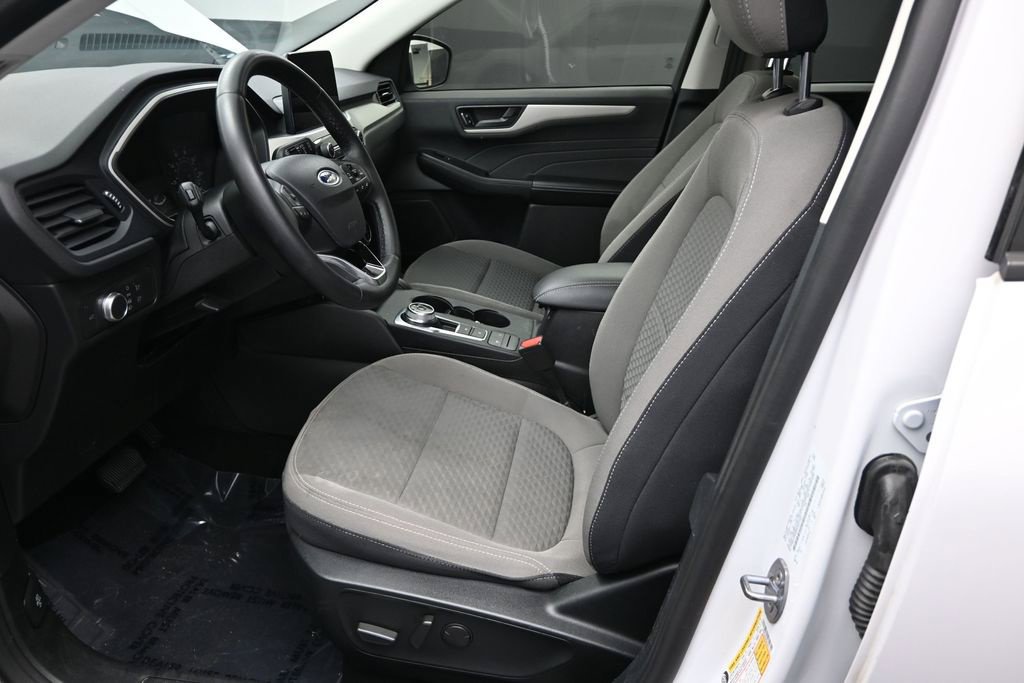 Used 2022 Ford Escape SE w/ Convenience Package FWD image 20
