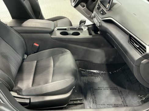 Used 2025 Nissan Altima 2.5 S image 18