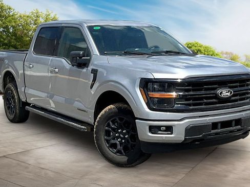 Used 2025 Ford F150 XLT w/ Equipment Group 302A MID AWD/4WD image 10