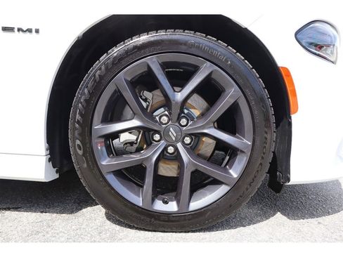 Used 2021 Dodge Charger R/T w/ Blacktop Package RWD image 9