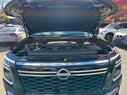 New 2025 Nissan Armada SL w/ Captain's Chari Seat Package image 35