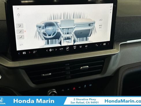 Used 2025 Ford Explorer ST-Line AWD/4WD image 28