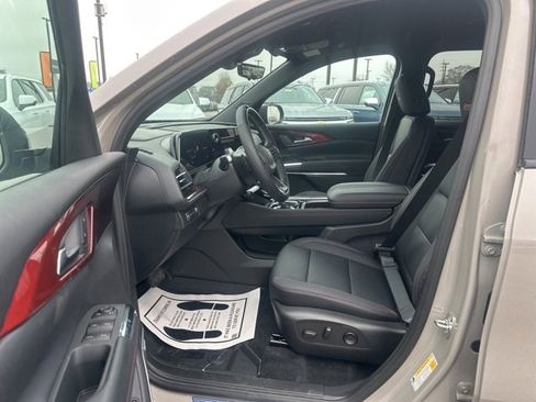 New 2026 Chevrolet Traverse Z71 image 16