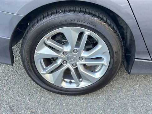 Used 2019 Honda Accord LX image 30
