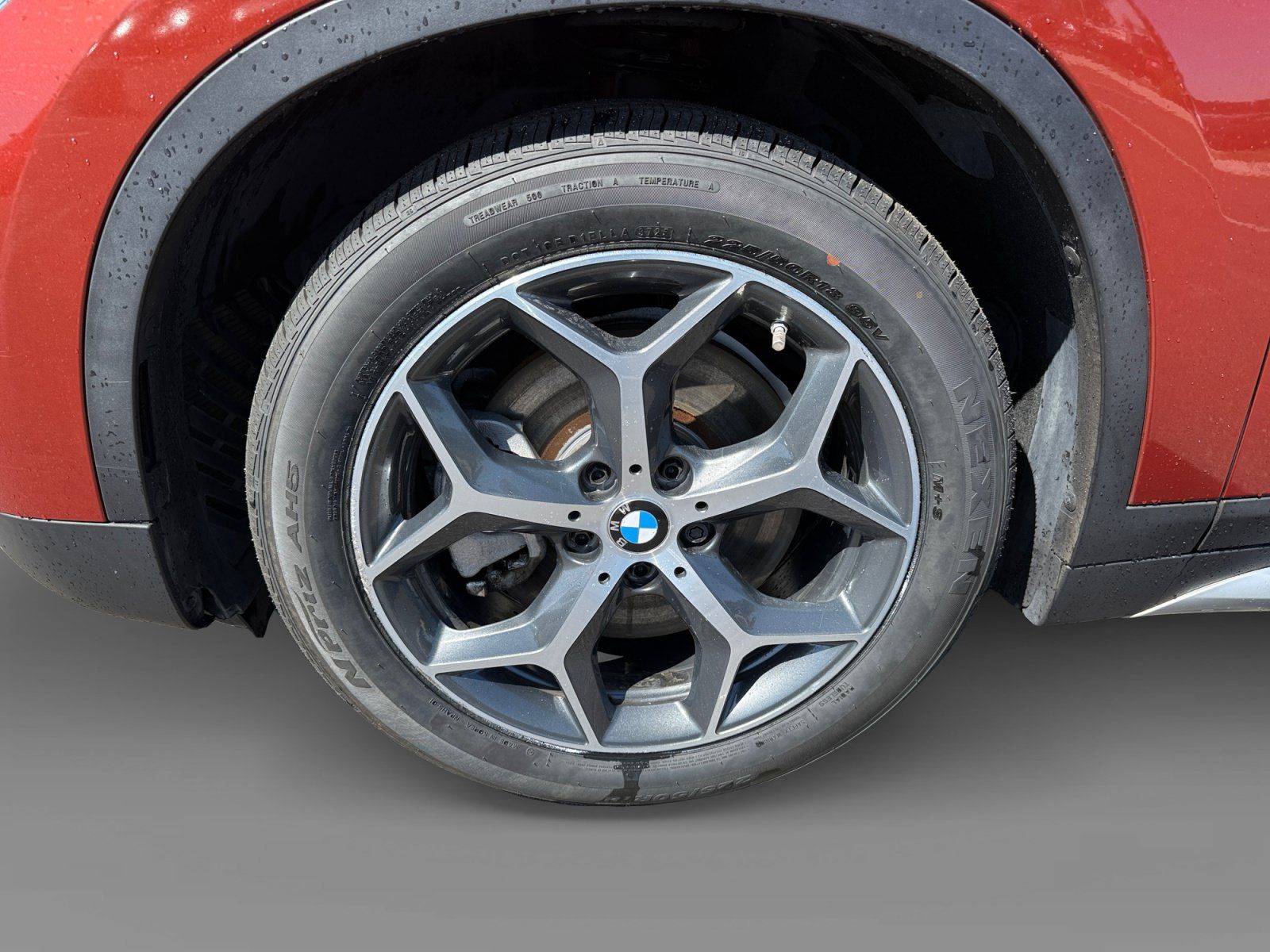Used 2018 BMW X1 xDrive28i AWD/4WD image 9
