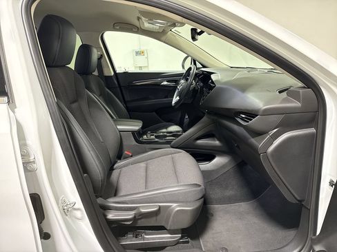 Used 2022 Buick Envision Preferred FWD image 21
