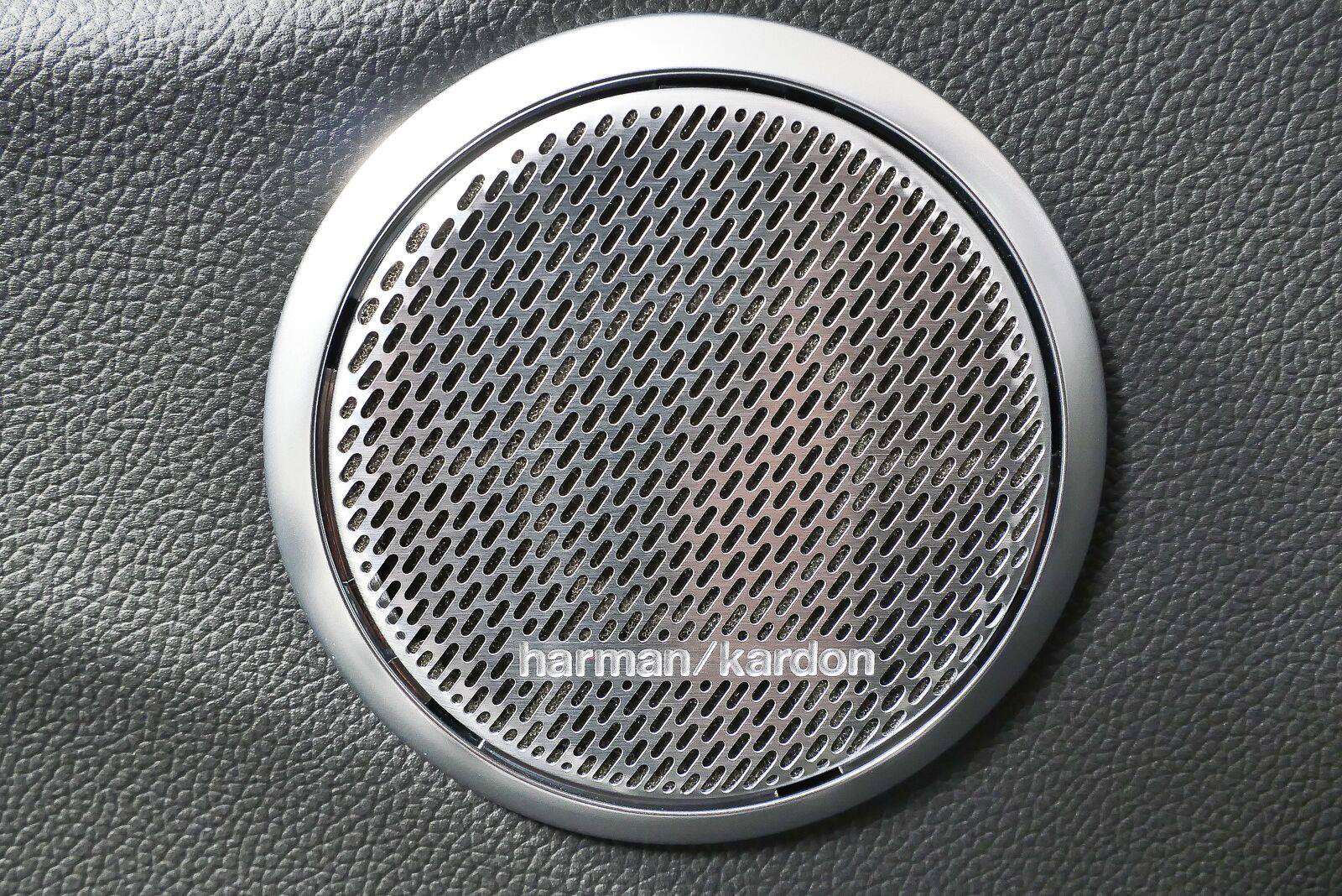 Used 2023 Alfa Romeo Giulia Quadrifoglio RWD image 9