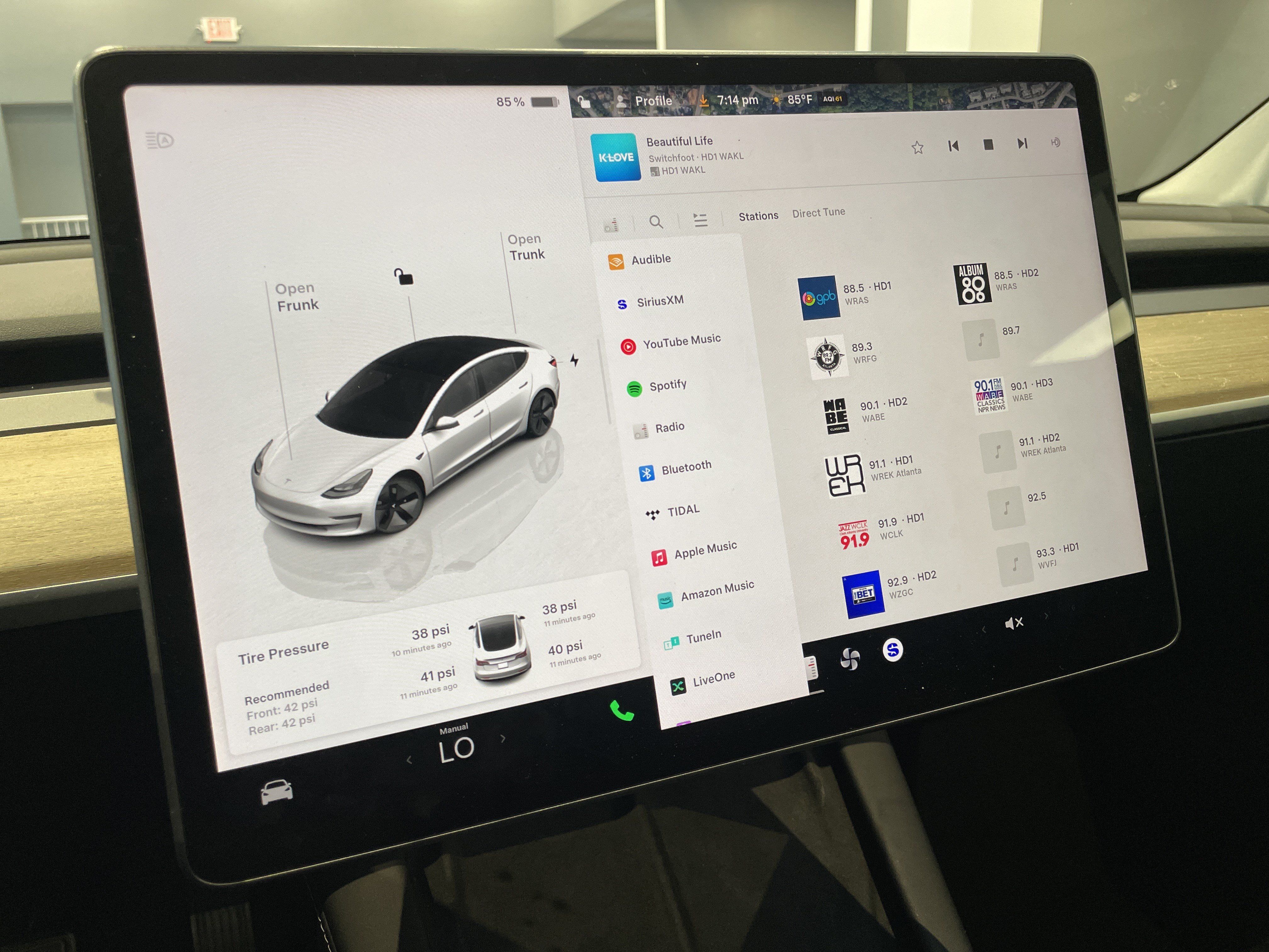 Used 2023 Tesla Model 3 Standard Range RWD image 24