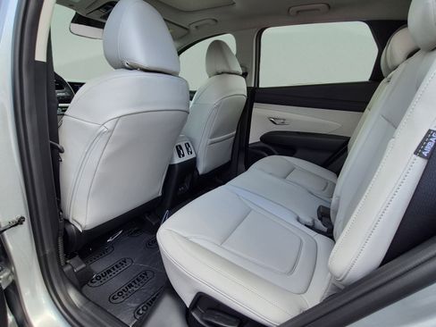 New 2026 Hyundai Tucson SEL FWD image 16