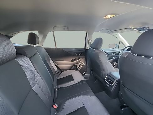 Used 2022 Subaru Outback Premium AWD/4WD image 14