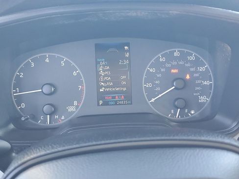 Certified 2023 Toyota Corolla LE image 34