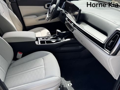 New 2025 Kia Sorento S w/ Panoramic Sunroof Package image 20