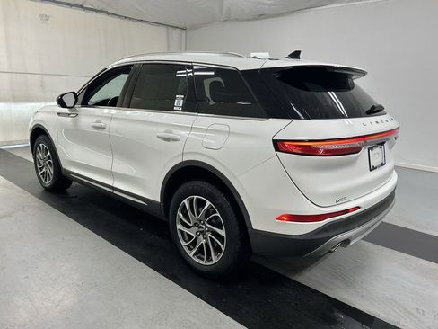 Used 2022 Lincoln Corsair AWD w/ Equipment Group 101A image 7