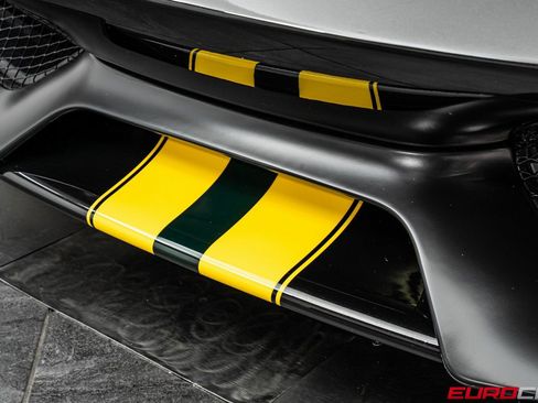 Used 2020 Ferrari 488 Pista Coupe image 14