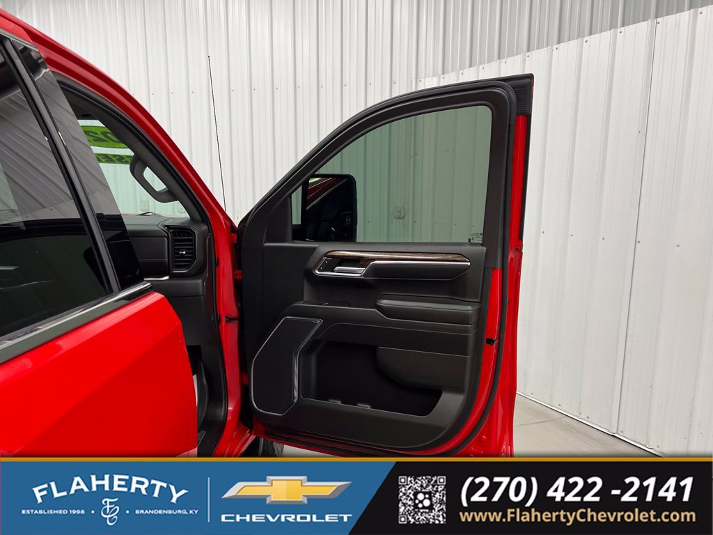 Used 2022 GMC Sierra 1500 SLE AWD/4WD image 14