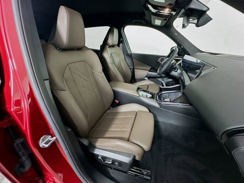 Used 2025 BMW X3 xDrive30i w/ Premium Package image 27