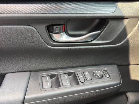 Used 2024 Honda CR-V Sport image 16