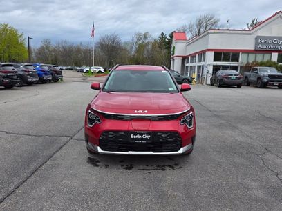New 2026 Kia Niro Wind w/ Wind Preserve Package