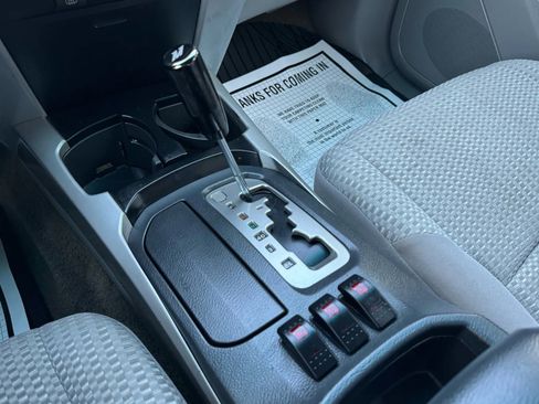 Used 2006 Toyota 4Runner Sport image 23