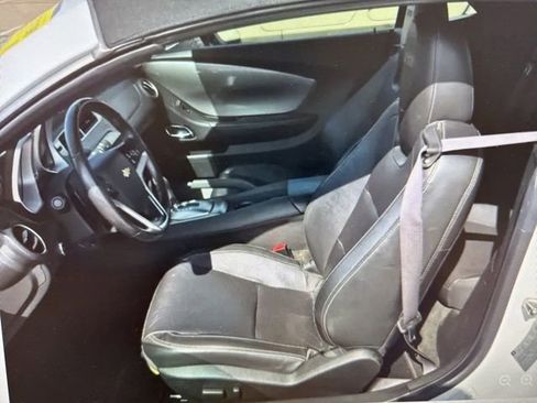 Used 2013 Chevrolet Camaro SS RWD image 6
