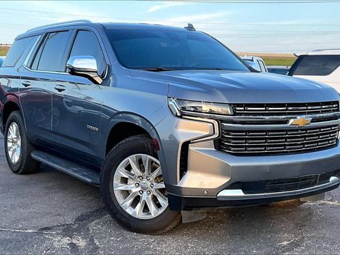 Used 2021 Chevrolet Tahoe Premier AWD/4WD image 11