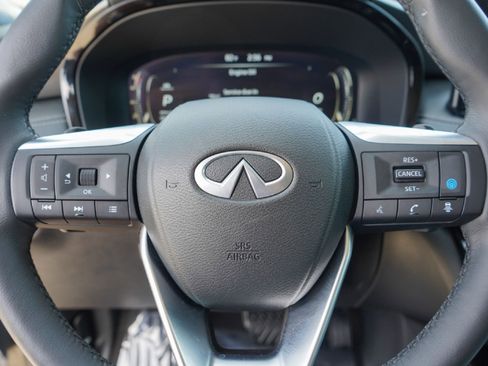 Certified 2023 INFINITI QX60 Luxe w/ Performance Audio Package image 10