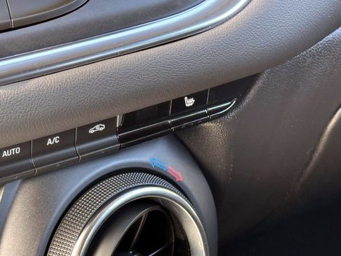 Certified 2024 Chevrolet Blazer LT w/ Convenience Package image 24