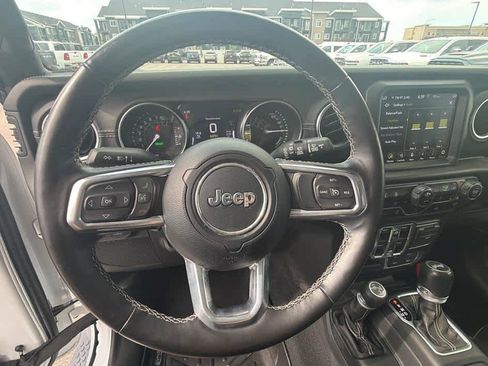 Used 2021 Jeep Wrangler Unlimited Sahara w/ Cold Weather Group AWD/4WD image 14