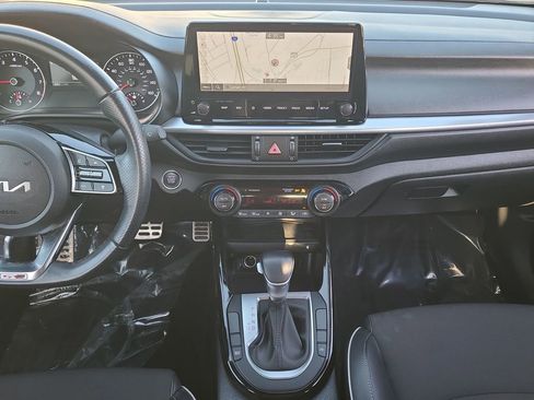 Used 2023 Kia Forte GT-Line w/ GT-Line Premium Package image 13