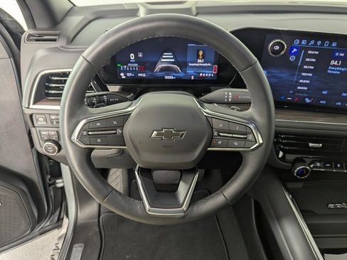 Used 2025 Chevrolet Tahoe Z71 image 18