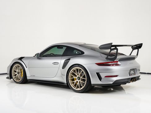 Used 2019 Porsche 911 GT3 RS RWD image 5