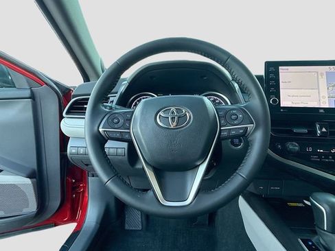 Used 2023 Toyota Camry XLE w/ Navigation Package FWD image 37
