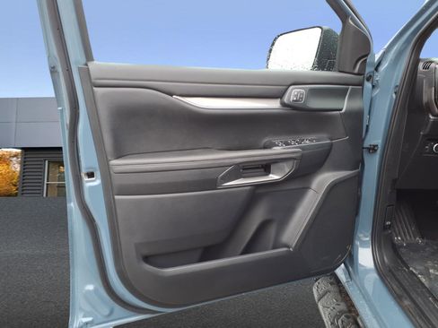 New 2025 Ford Ranger Lariat w/ FX4 Off-Road Package image 8