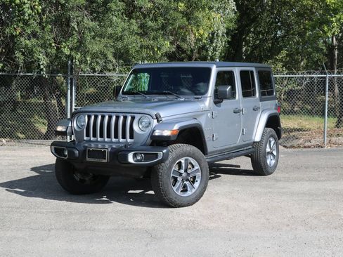 Used 2019 Jeep Wrangler Unlimited Sahara AWD/4WD image 1