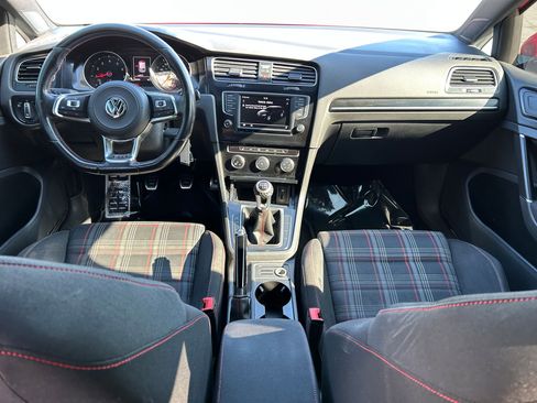 Used 2017 Volkswagen GTI S FWD image 23