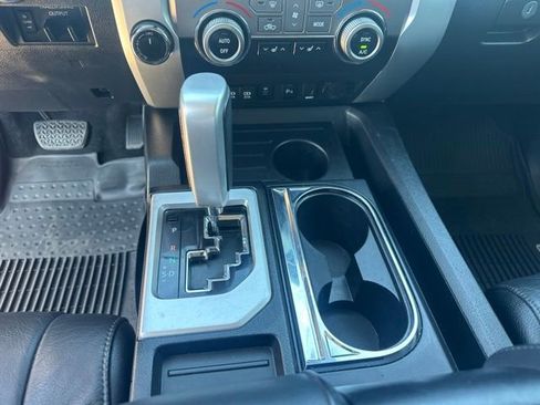 Used 2020 Toyota Tundra Limited w/ Limited Premium Package AWD/4WD image 18