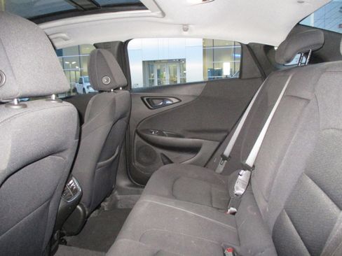 Used 2024 Chevrolet Malibu LT image 16