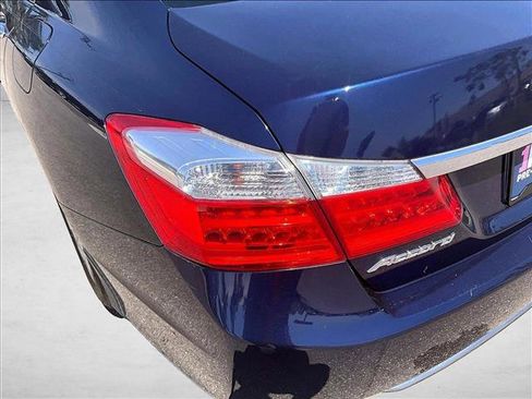 Used 2013 Honda Accord EX-L image 29