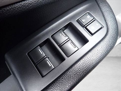 Used 2017 Honda Pilot EX-L image 16
