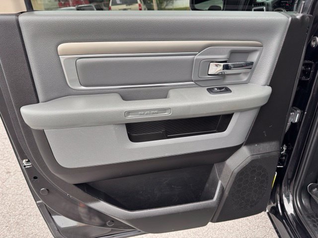 Used 2019 RAM 1500 Big Horn AWD/4WD image 13