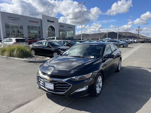 Used 2023 Chevrolet Malibu LT image 4