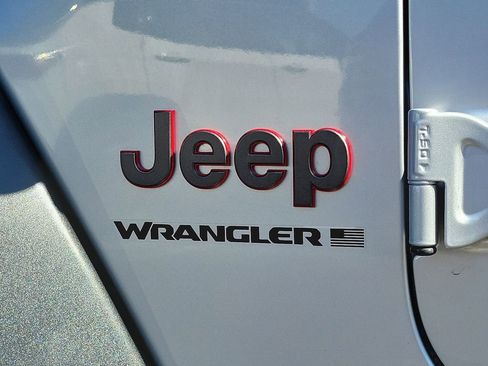 Certified 2023 Jeep Wrangler Rubicon image 22