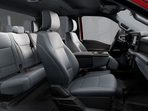 New 2025 Ford F550 XL w/ XL Chrome Package image 25