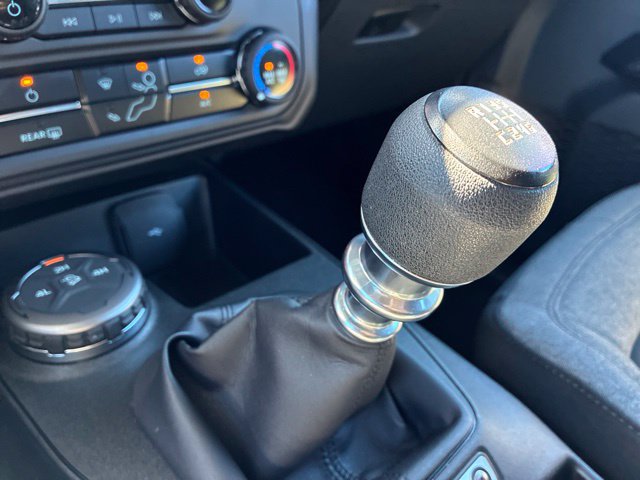 Used 2023 Ford Bronco 2-Door AWD/4WD image 32