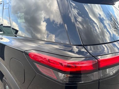 Certified 2023 Nissan Pathfinder SL image 32