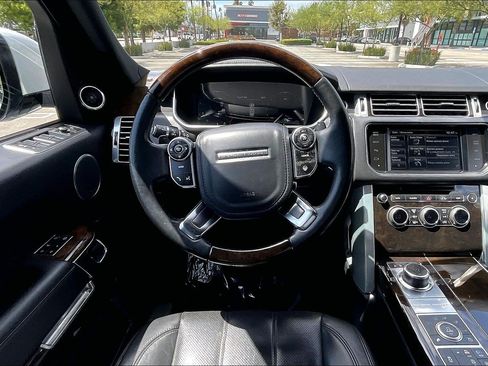 Used 2014 Land Rover Range Rover HSE AWD/4WD image 5